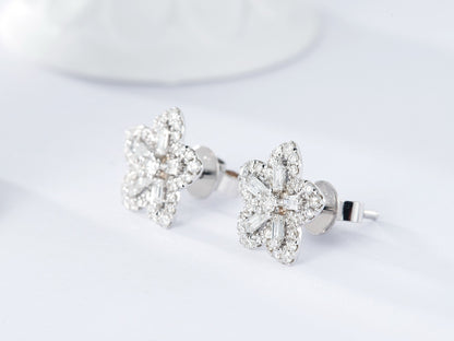 18K Diamond Flower Earring