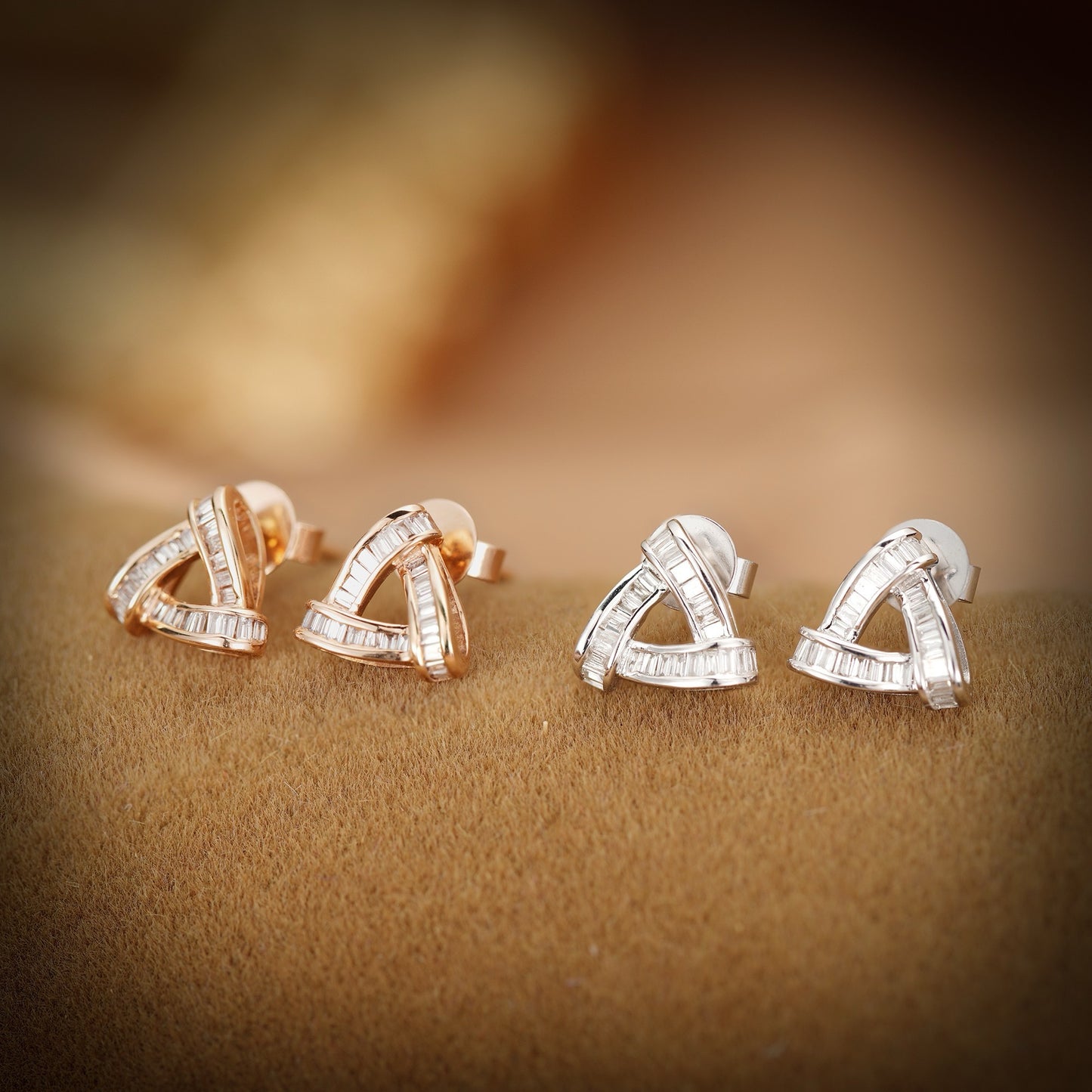 18K Diamond Triangle Earring