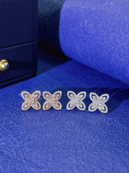 18K Diamond Earring Four Leaf Flower