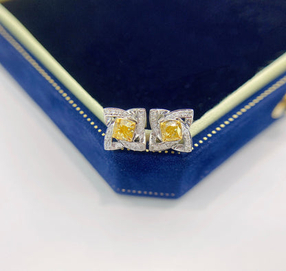 18K Yellow Diamond Flower Earring