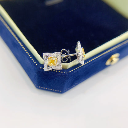 18K Yellow Diamond Flower Earring