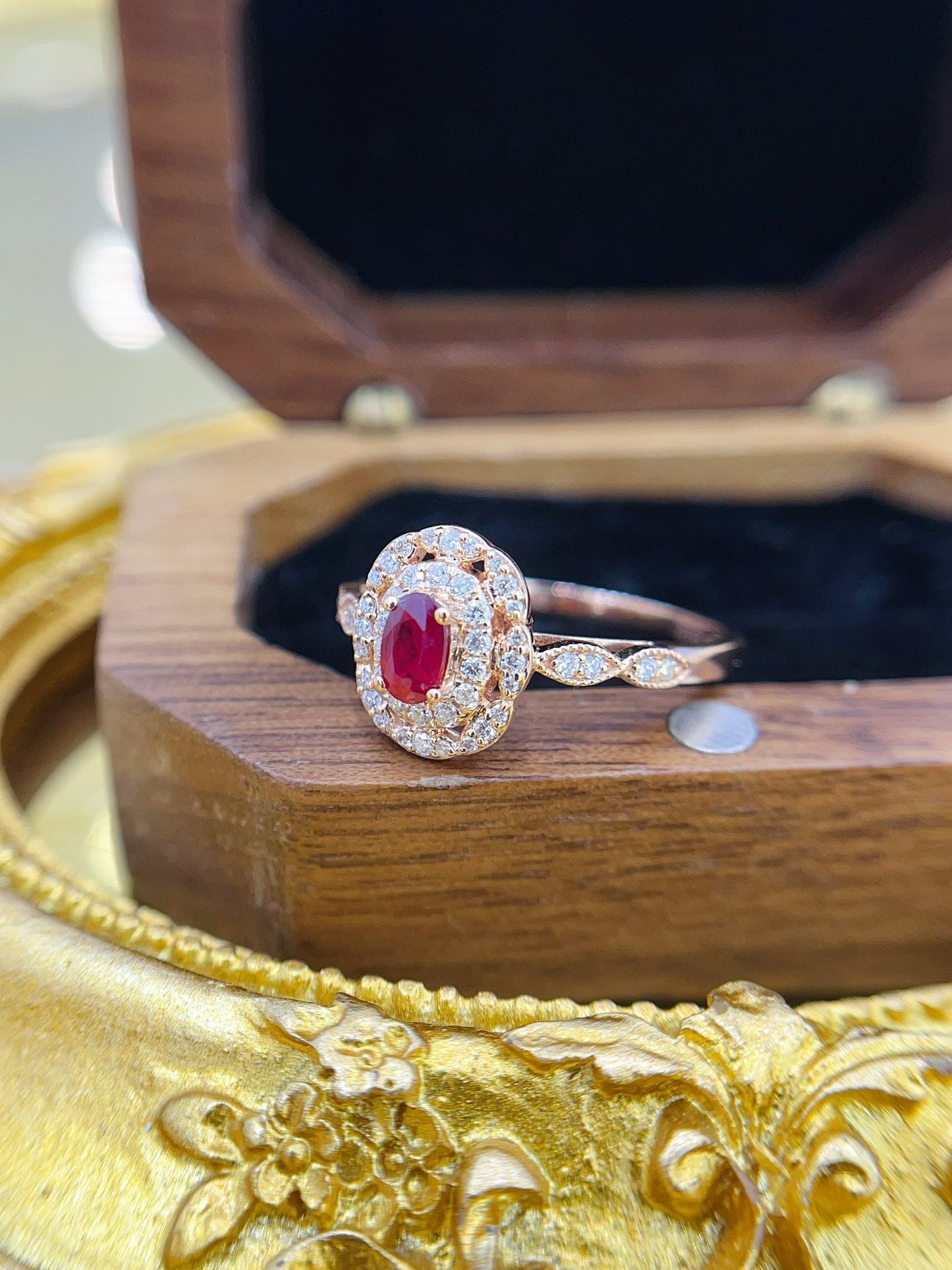 18K Diamond Ruby Gemstone Ring