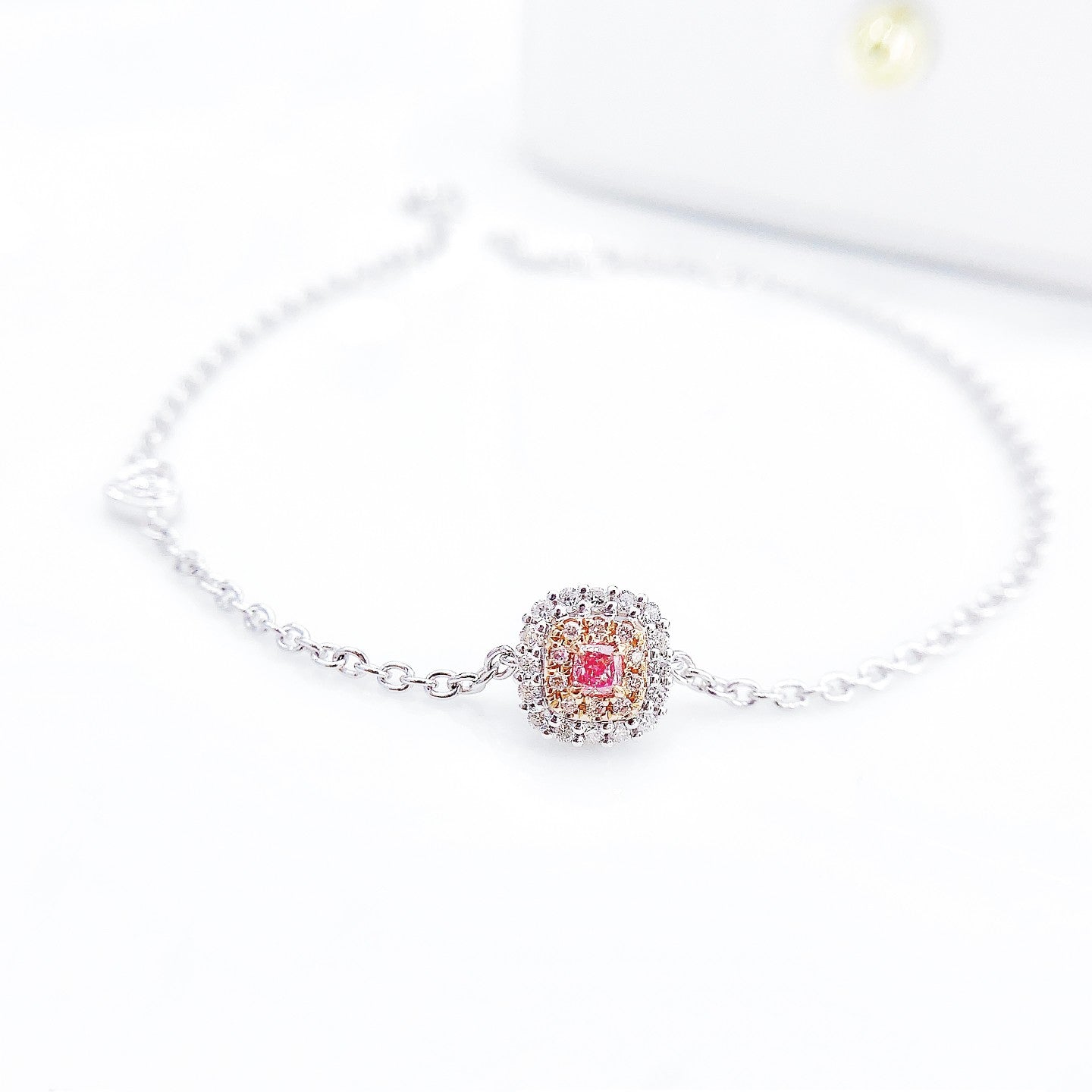 18K Gold Pink Diamond Square Bracelet