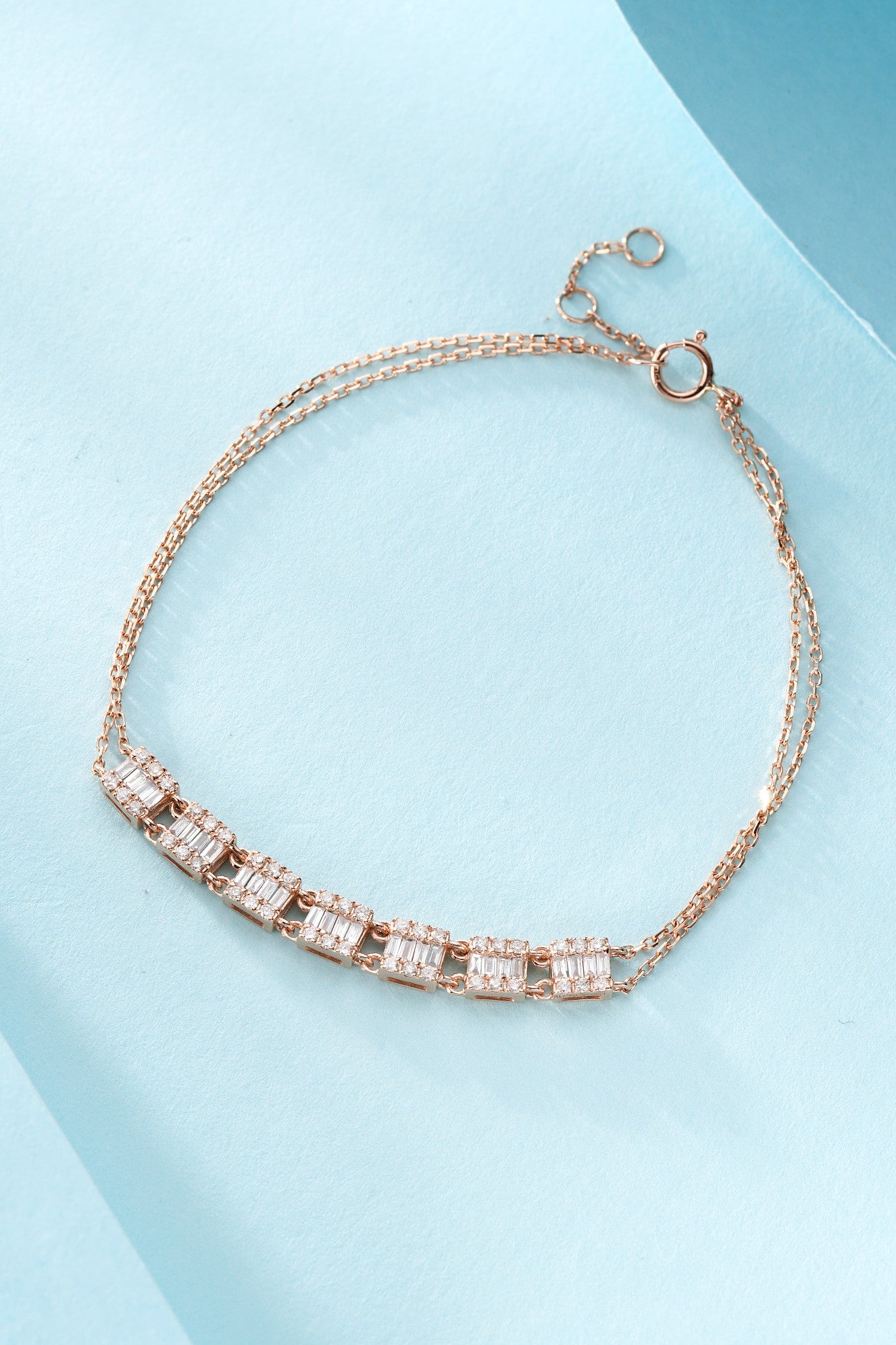 18K Gold Diamond Chain Bracelet Square