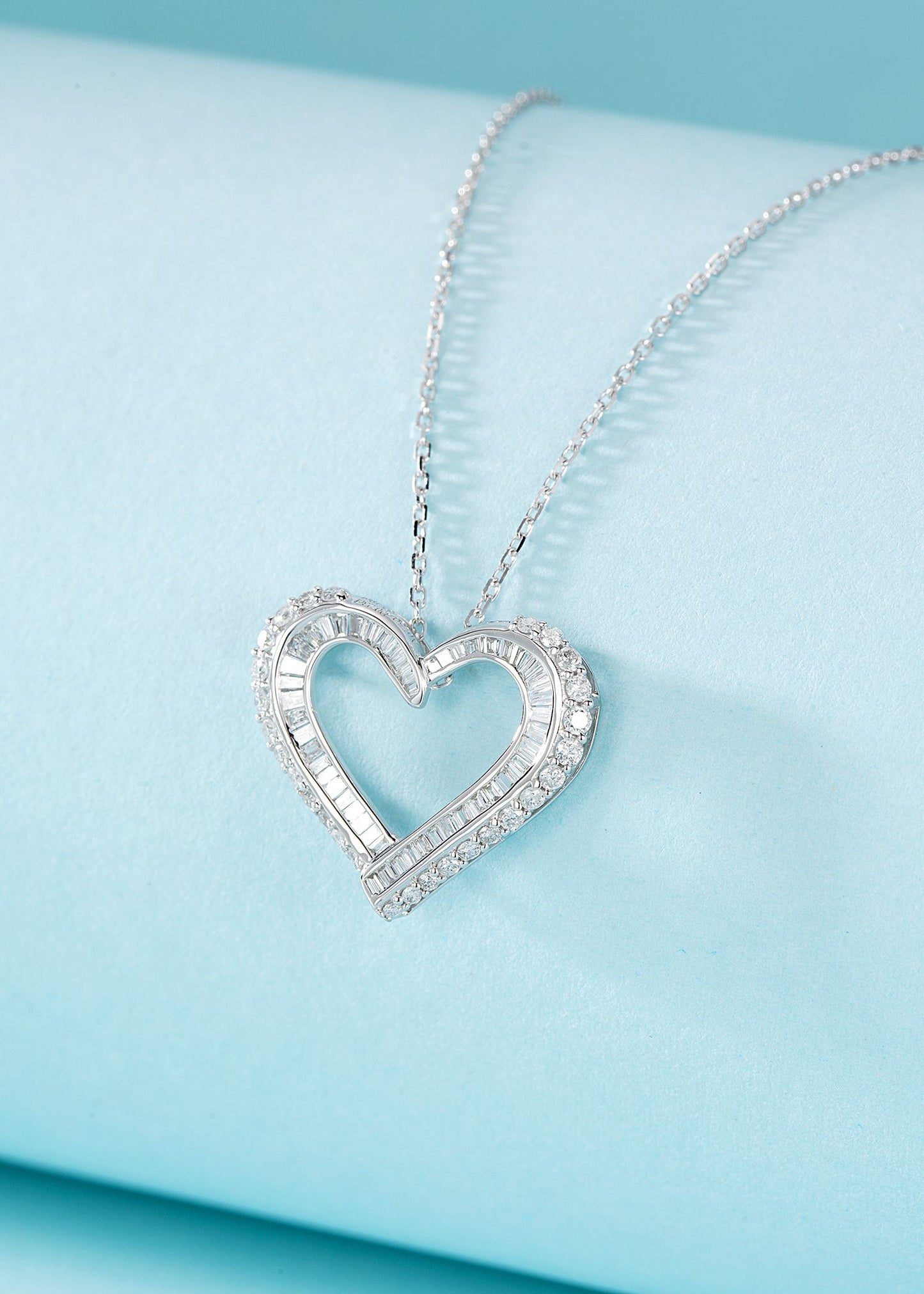 18K Diamond Heart Necklace