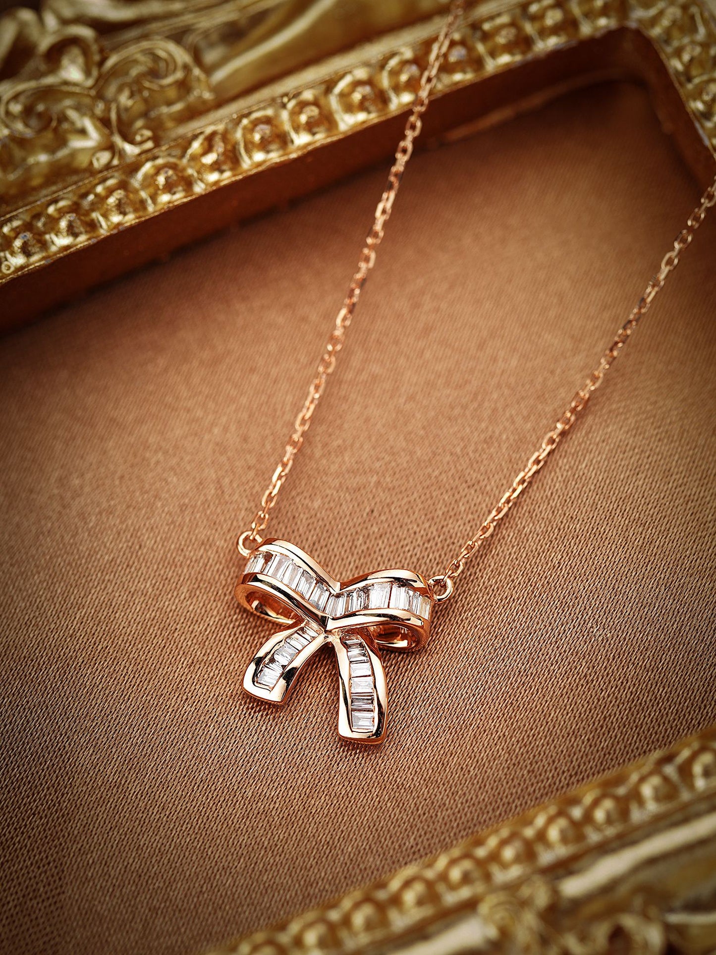 18K Diamond Ribbon Necklace