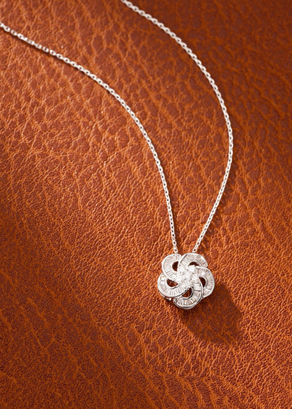 18K Diamond Flower Necklace