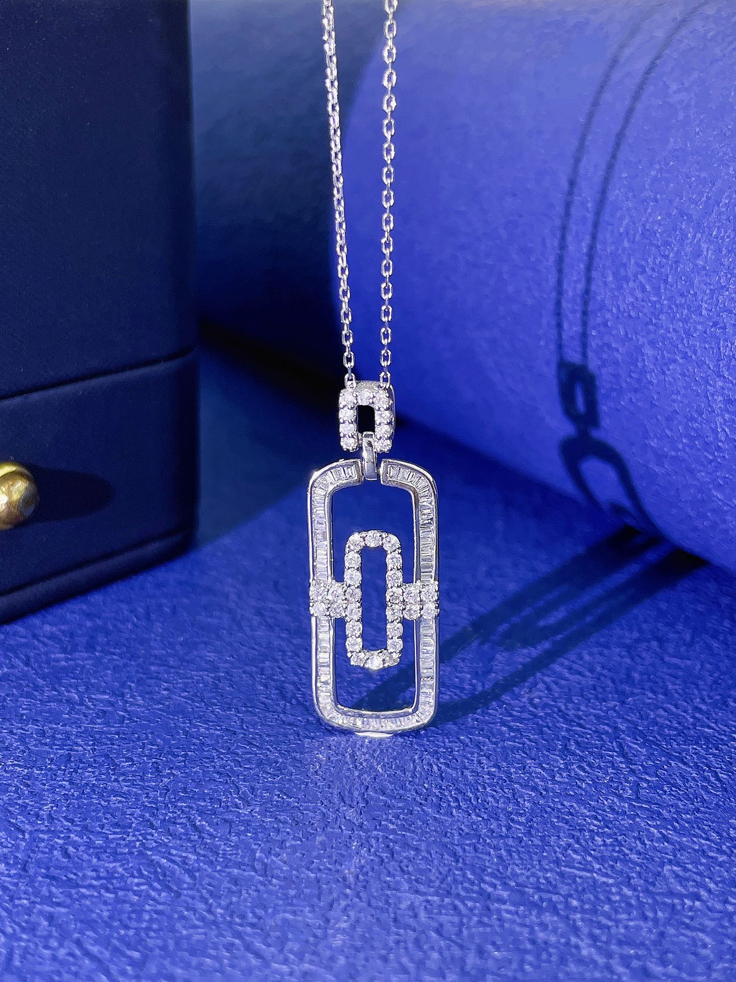 18K Diamond Double Rectangle Necklace