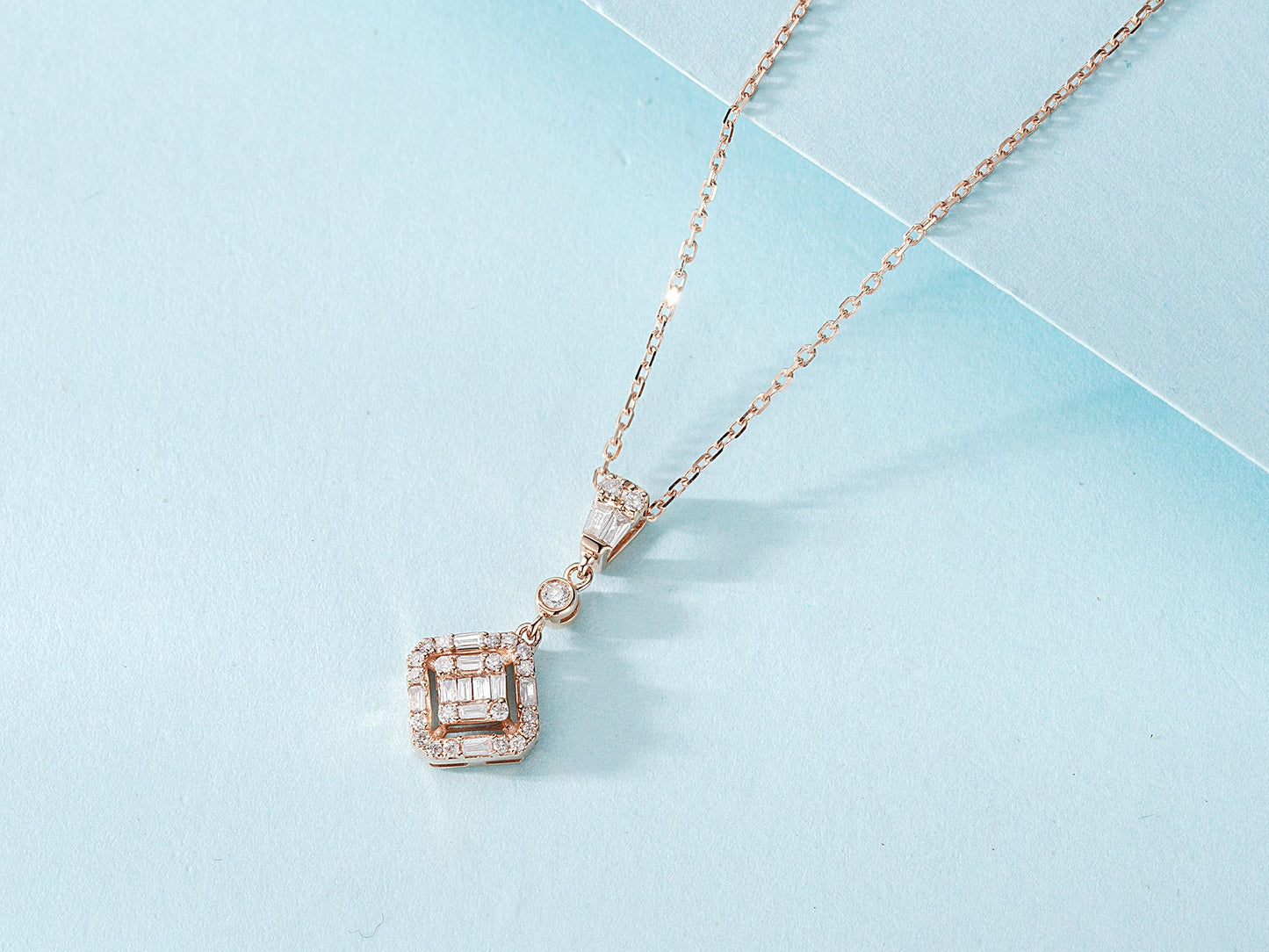 18K Diamond Rhombus Necklace