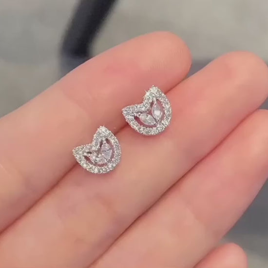 18K Diamond Earring Cat