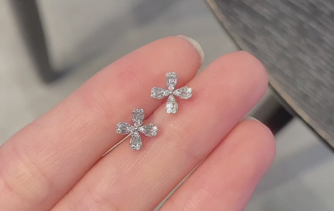 18K Diamond Four Leaf Earring